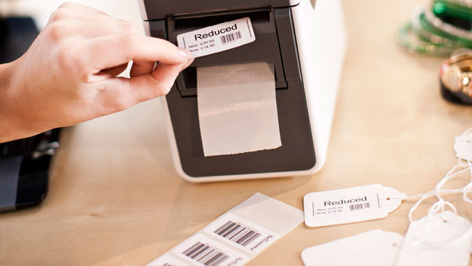 Product relabelling for distribution centres